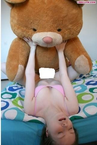 西女就是口味重:<em>欧洲女人</em>认为<em>与狗</em>ML比中国人