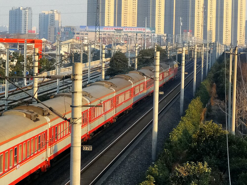 经典红皮车