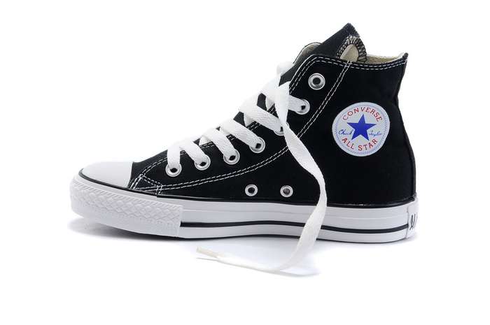 匡威大甩卖咯_常州服装/鞋帽/箱包_化龙巷分类信息_分类100