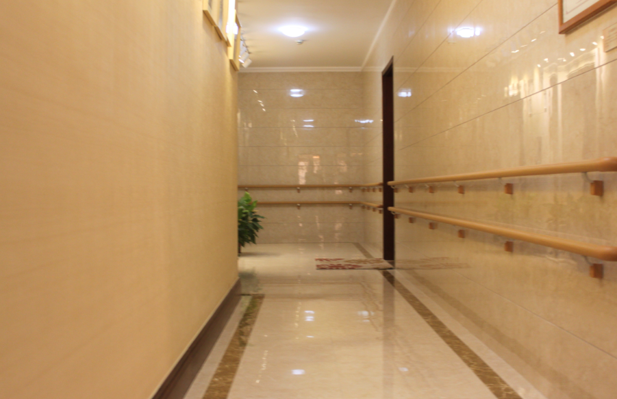 【安信颐和】腿脚不便的老人还能独自上下楼?