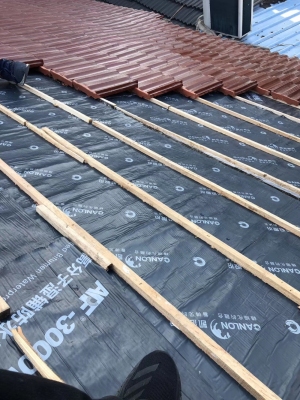 常州白云老房子屋顶换瓦楼顶做防水阁楼下雨天漏水维修永杰防水公司