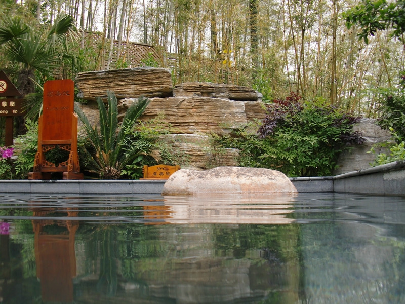 溧阳御水温泉 >>