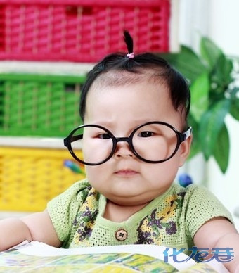 点点小点点15楼 2011-04-25 回复 亲亲音符16楼 好可爱的女娃娃,喜欢.