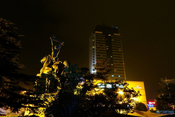 透窗看常州----江南商场,失落的繁华.