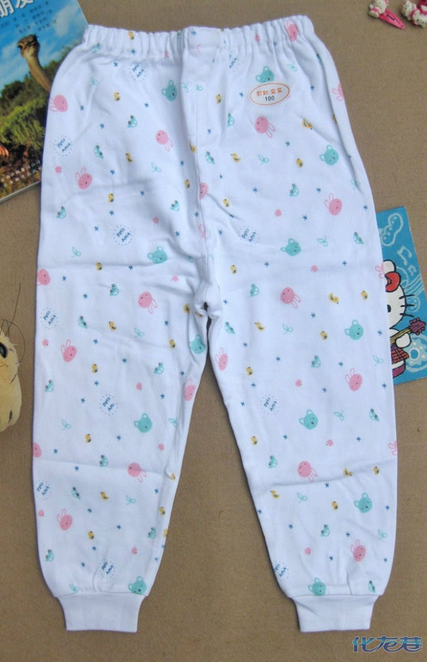 现在流行打底裤了,不知道还有几个姐妹和我一样还穿米毛裤?