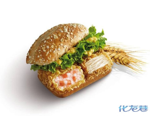 肯德基新出的bbq手撕猪肉堡和伴鸡伴虾堡,味道还不错哦,一个汉堡,两种