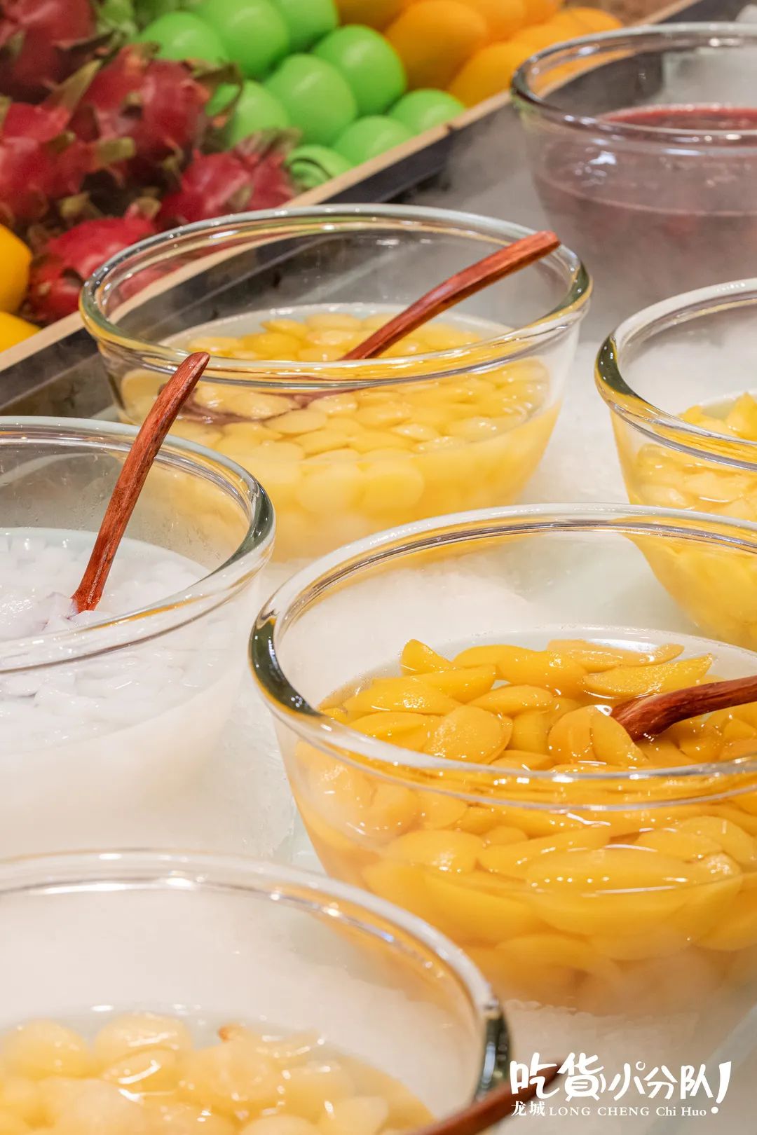 队长可是非常喜欢黄桃罐头 新鲜的时令水果 每日供应 豪横