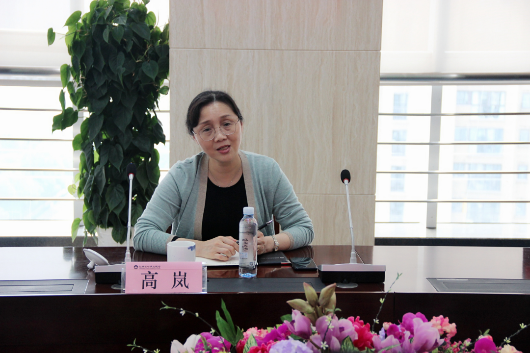 省公安厅内保总队副总队长高岚一行莅临我行督导安保工作